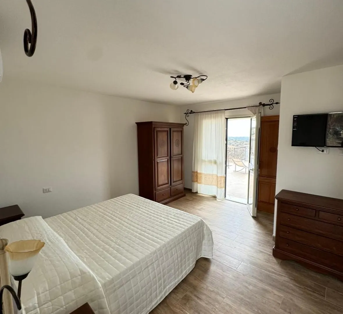 Budoni Residence Lutturai 1